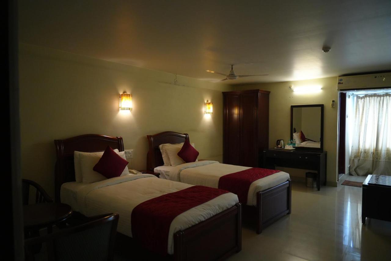 Mg Zion Hotel 티루파티 외부 사진