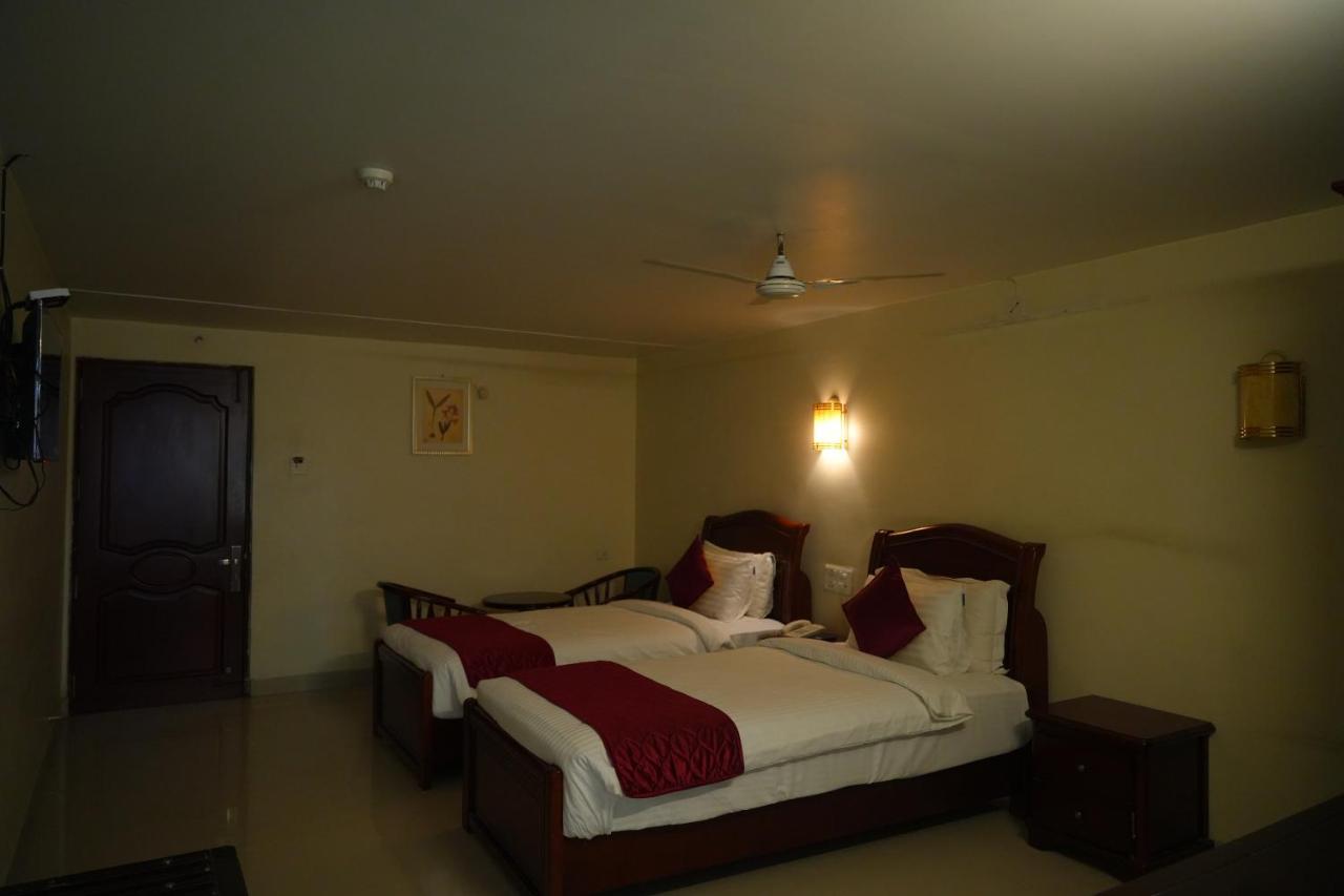 Mg Zion Hotel 티루파티 외부 사진